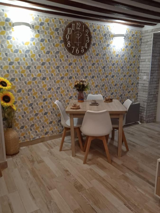 Apartamento Turistico El Empedrado De M&G Colmenar de Oreja Extérieur photo
