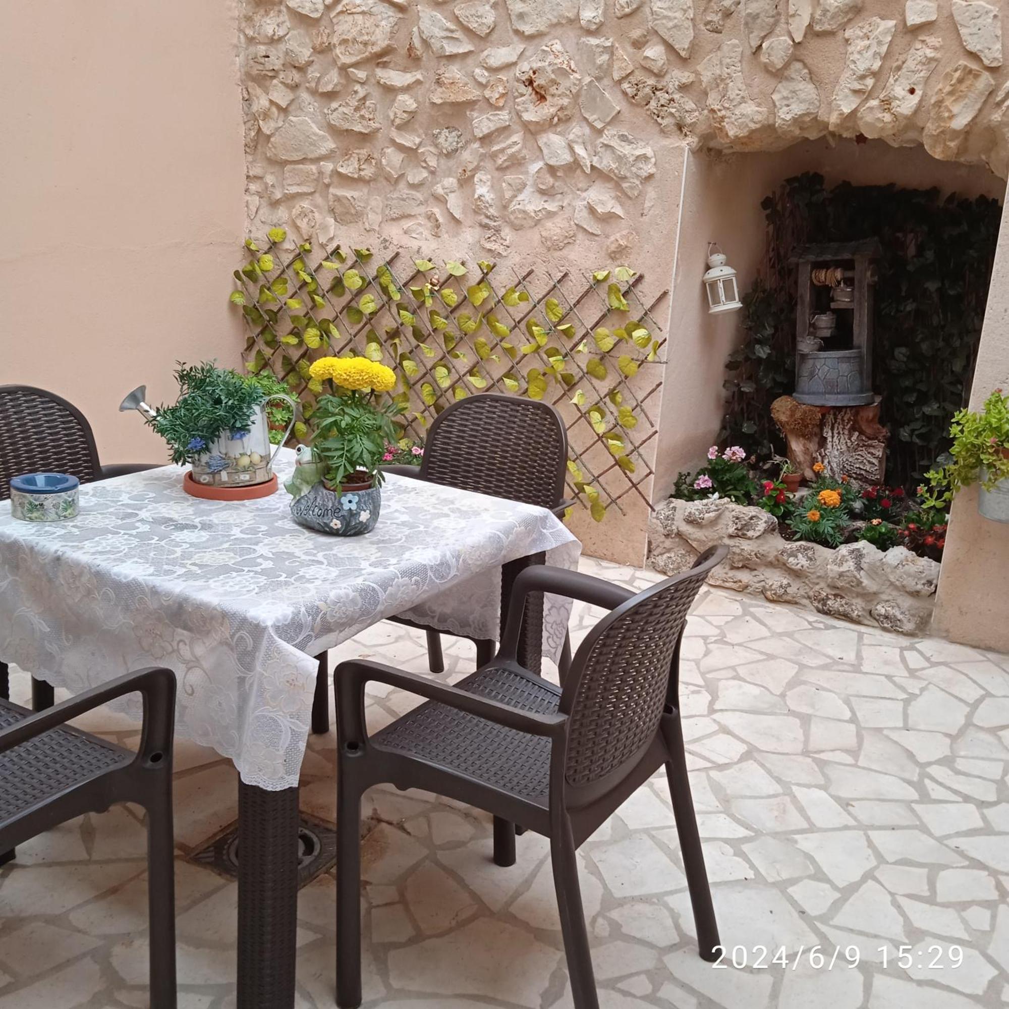 Apartamento Turistico El Empedrado De M&G Colmenar de Oreja Extérieur photo